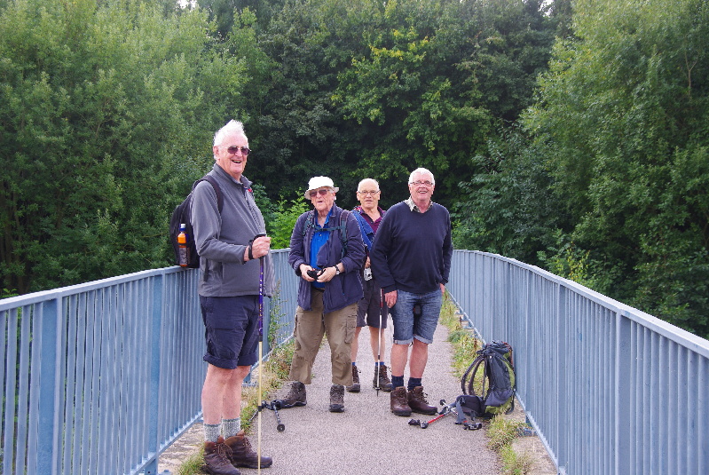 Jim B, Jim T, Stewart and John on the footbridge over the River Aire at Wood Row near Mickletown, West Yorkshire, 11 September 2015