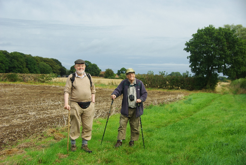 Phil and Jim T near Woodlands Farm just off the York to Selby path, York, 16 September 2016