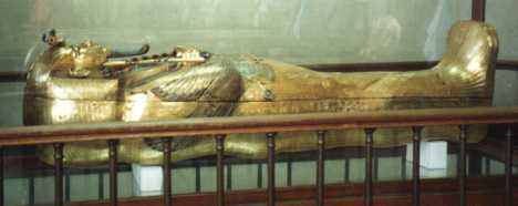 king tut's coffin